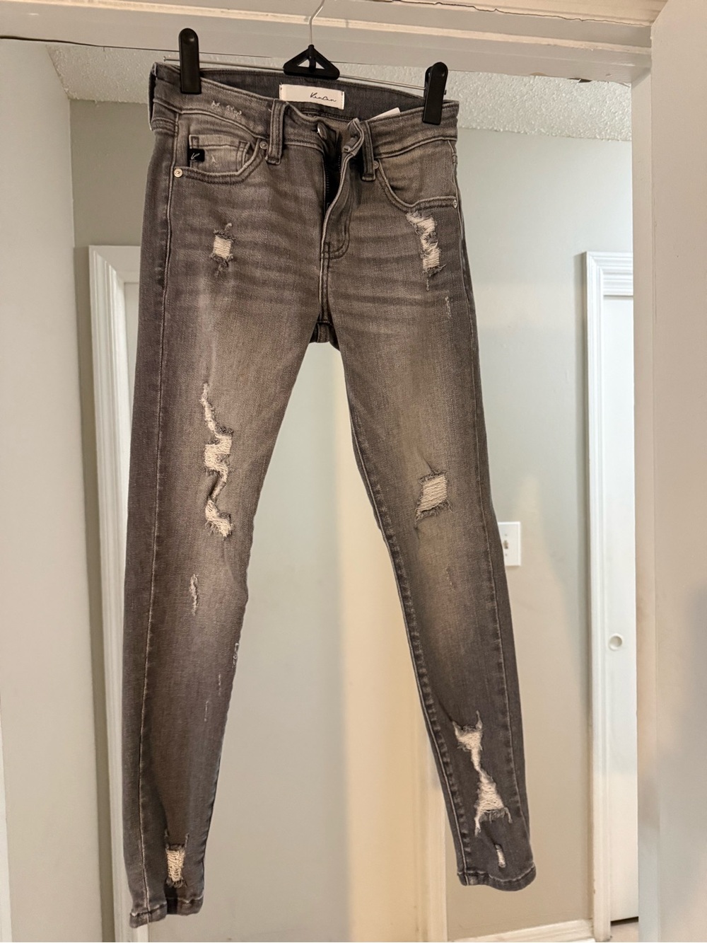 KanCan Gray Distressed Skinny Jeans
